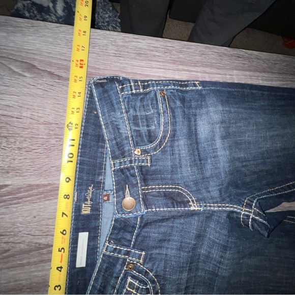 Kut from the kloth bootcut Natalie,‎ jeans, size 4 - Picture 9 of 16